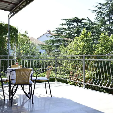 Maestral Apartment *