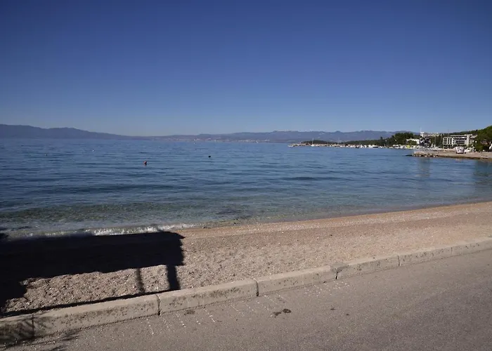 Maestral Apartment *